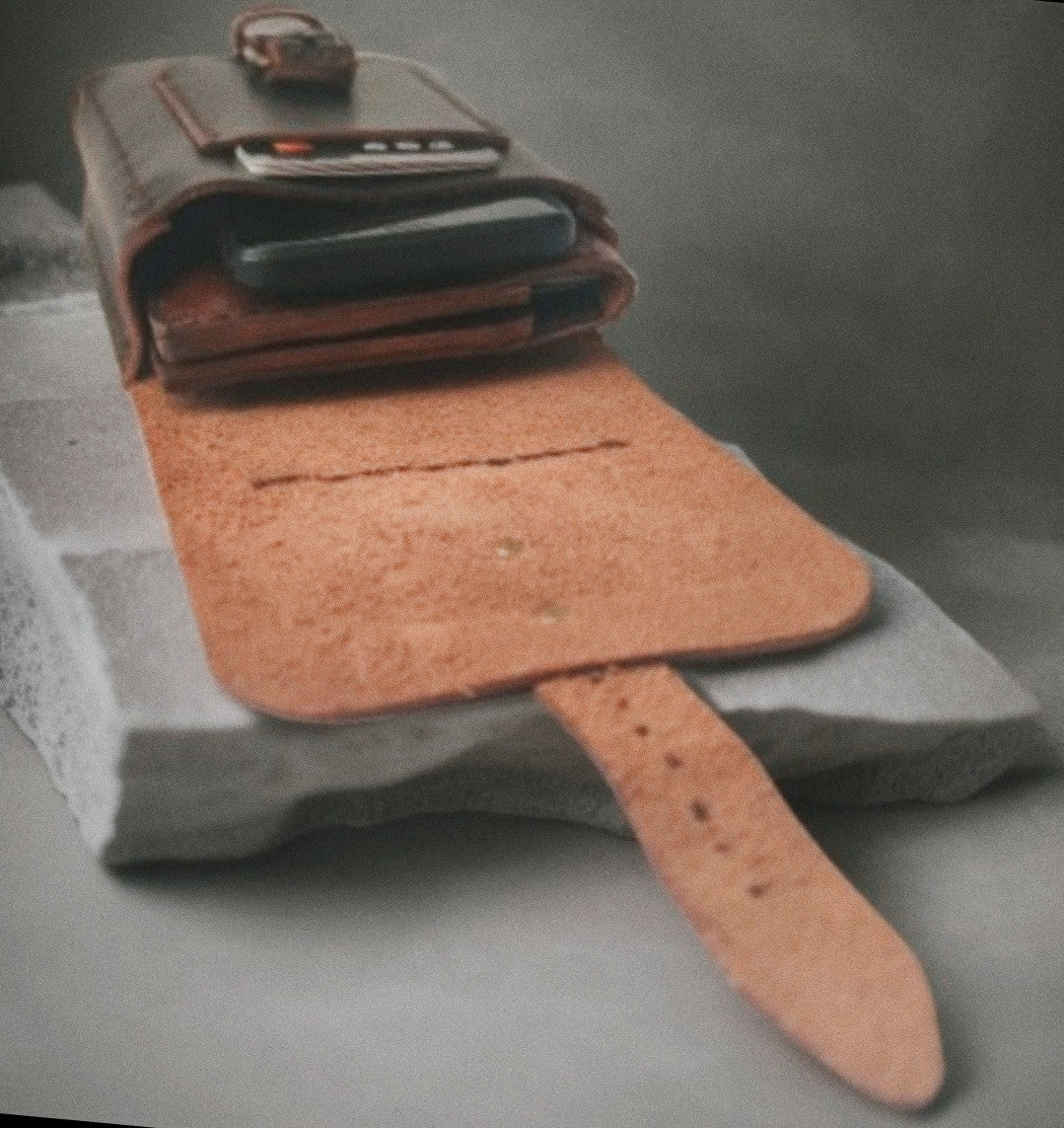 Leather belt bag